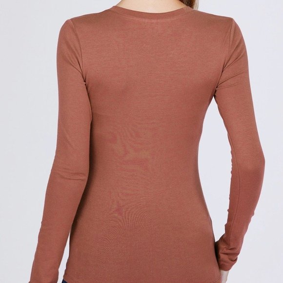 Cotton Jersey V-Neck Top - Picture 16 of 16